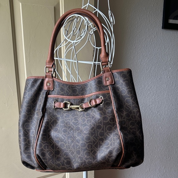 Calvin Klein Signature Brown Tote - Picture 1 of 8